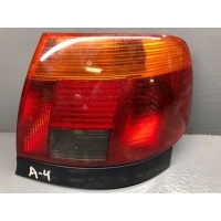 Фонарь задний правый Audi A4 B5 1997 8D0945096A