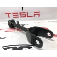 Рычаг задний Tesla Model 3 2021 1044423-00-G,1188423-00-A