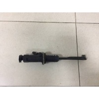 Цилиндр сцепления главный Renault Renault Sandero 2009-2014 8200424004