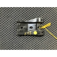 замок капота Volkswagen Passat (USA) 2012 561805567A