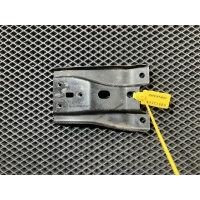 замок капота Volkswagen Passat (USA) 2012 561805567A