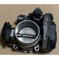 дросельная заслонка audi volkswagen 408237 / 111 / 011 036133064e