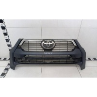Решетка радиатора Toyota Hilux 8 Restail