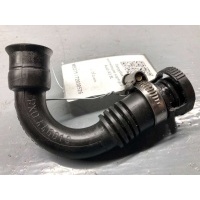 Патрубок вентиляции картера Volkswagen Polo 3 1994 038103493P