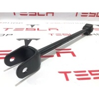 Рычаг задний Tesla Model Y 2022 1044444-00-A,1044441-00-F