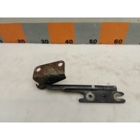 Петля капота Mazda 626 GE 1997 GA7B52410B