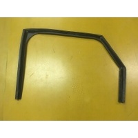 Уплотнитель стекло задняя citroen c4 пикассо 9676852980