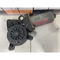 Моторчик переднего левого стеклоподъемника Mercedes W202 C 1993-2001 A2028205542
