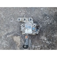 Подушка крепления двигателя Volkswagen Jetta 2012 1k0199262cr