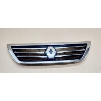 Решетка радиатора renault latitude