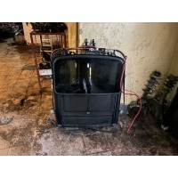 В сборе люк в крыше mitsubishi space star 98 - 05 европа