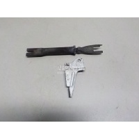Планка разводки колодок правая Hyundai-Kia Carnival (1999 - 2005) 0K56A2635Z
