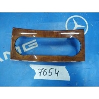 накладка декоративная Mercedes CLK 240 w209 2006 A2096800582