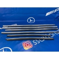 комплект молдингов Mercedes R350 W251 2006 A2516905180, A2516905280