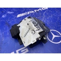 замок крышки бака Mercedes c320 W203 2003 A2037400235