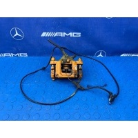 суппорт Mercedes C200 W204 2008 A2044231681