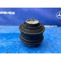 подушка двигателя Mercedes c55 w203 2004 A2202400617