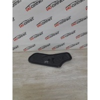 Заглушка двери Audi Q5 2008 8R0839916D