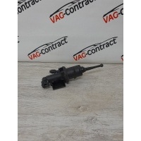 Главный цилиндр сцепления Volkswagen Passat B7 2011 3C0721388J
