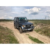 Toyota land cruiser lj70