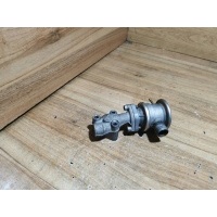 Клапан системы рециркуляции ог passat b5 fl 1.8t 06b131817e