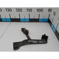 Кронштейн (сопут. товар) Mitsubishi Outlander (CU) (2001 - 2008) MR983078