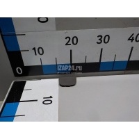Заглушка Toyota RX 300/330/350/400h (2003 - 2009) 4518748020E0