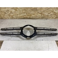 Молдинг решетки радиатора Mercedes-Benz GLS-Class X166 A1668880140