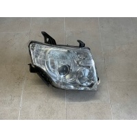 Фара правый фара mitsubishi pajero iv