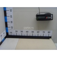 Накладка стекла переднего левого GM SRX (2003 - 2009) 25795707