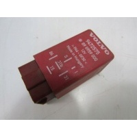 Volvo 850 реле 9472575