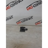 Скоба крепёжная Volkswagen Passat B7 2012 3C0857117