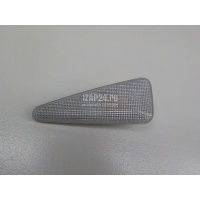 Повторитель на крыло правый белый Renault Symbol II (2008 - 2012) 8200602765