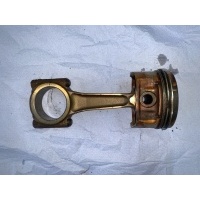 Поршень с шатуном NFU Peugeot 307 2007 060386