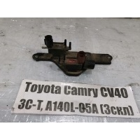 Клапан вакуумный Toyota Camry CV40 1996 9091012059