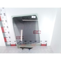 Стекло двери задней правой Nissan Navara (D40) (2004-2015) 2007 ,82300EB320