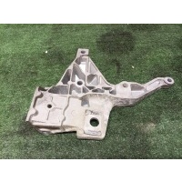 кронштейн двигателя Land Rover Freelander 2 2007> 2007 LR002622