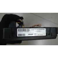 Блок управления комфортом Renault Megane 2 2002-2009 2004 8200306033A