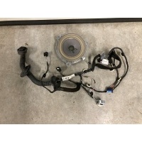 Renault megane iv свет установка дверь bose lp