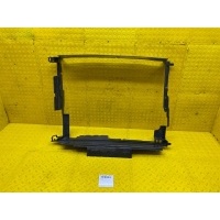 Дефлектор радиатора Renault Arkana JC 2020 215598559R
