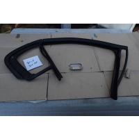 уплотнитель Volkswagen Passat B6 2009 3C5845212