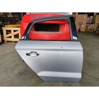 дверь задняя правая Audi A3 8V 2015 8V5833052A