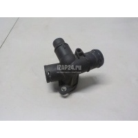 Фланец двигателя системы охлаждения VAG Exeo (2009 - 2013) 06D121132A