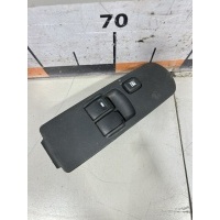 Блок управления стеклоподъемниками Mitsubishi Colt 6 Z30 2002-2012 8608A179