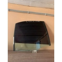 Стекло заднее правое Omega B Audi 90564982 90564982