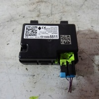 Opel astra k v блок centralengo замка 13595511