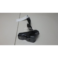 Петля капота правая Mazda CX-30 2019 DFR552410