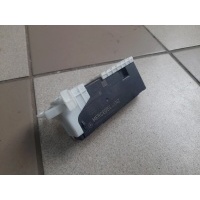 Блок управления крышкой багажника Mercedes E W213 2017 A2139000500,2139000500