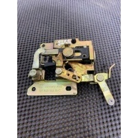 Замок двери сдвижной Volkswagen Transporter T4 restailing 1999 721843654B,721843654С