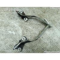 Петля капота левая Volkswagen Passat B4 1994 3A0823301A